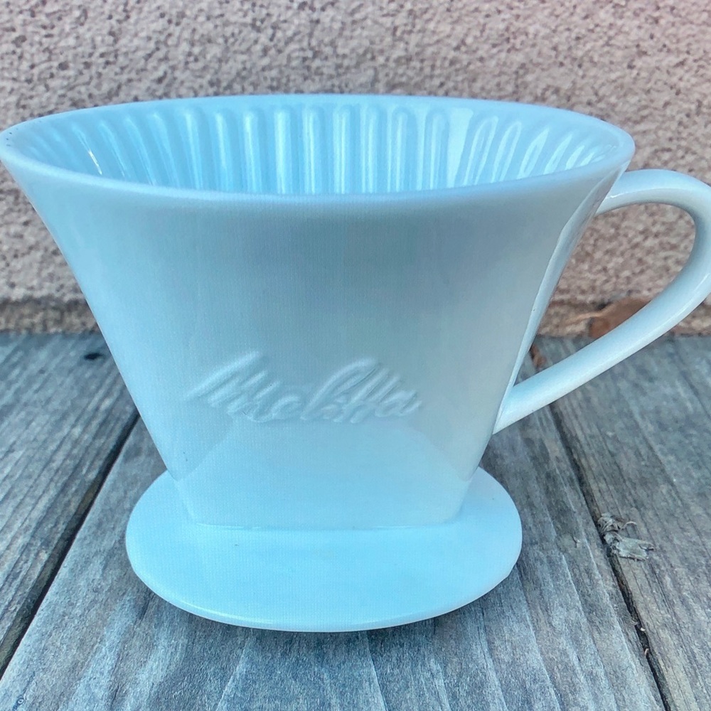 Melitta Ceramic Pour-Over Coffee Dripper in White